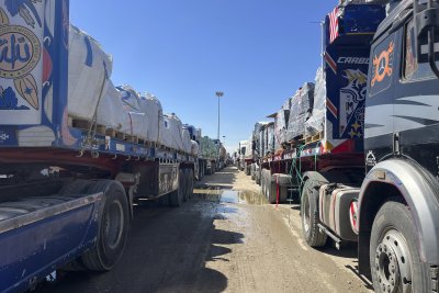 Израел ще вдигне блокадата на Газа за доставки на храна