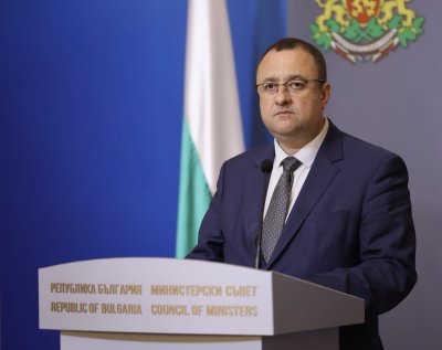 Министър Иванов за идеята Русинова да е шеф на АПИ: Сериозни предложения се правят по веднъж