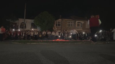 Въпреки забраната на църквата - нестинари танцуваха с икони в село Българи