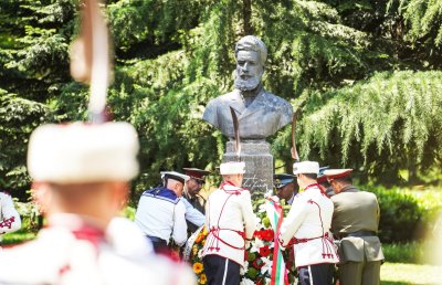 София отбеляза 149 години от гибелта на Христо Ботев (СНИМКИ)