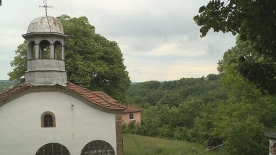 Все повече хора избират тишината на селото пред шума на града