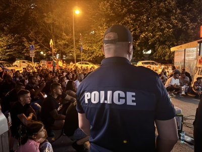 След смъртта на Явор: Тази вечер варненци отново се събраха на протест