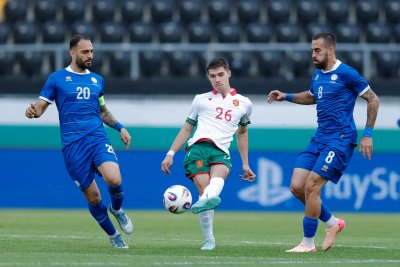 Късен гол донесе равенство на Кипър в контролата с България