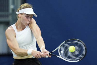 Людмила Самсонова отпадна още на старта в Хертогенбош