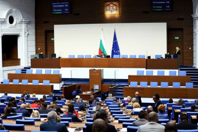 "Има такъв народ" настоя в декларация за прозрачност при използване на публични ресурси в подкрепа на бежанци