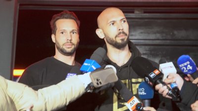 Ново разследване срещу инфлуенсъра Тристан Тейт в Румъния, агитирал в деня на изборите?