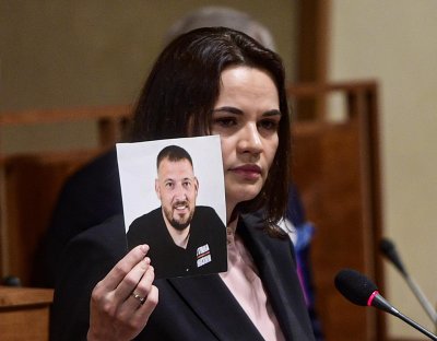 Освободиха предсрочно опозиционния активист Сергей Тихановски в Беларус