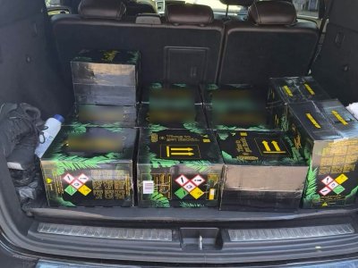 12 кашона с райски газ са открити в багажник на автомобил в Слънчев бряг