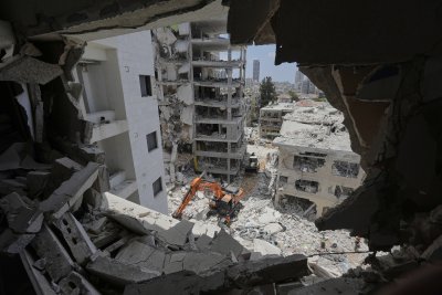 Israeli Woman of Bulgarian Descent Killed in Iranian Attack on Bat Yam Apartment Building