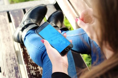 Опасност в интернет: Игра учи децата как да продават кокаин
