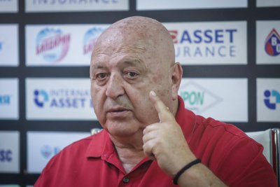 Стефанов: Не тръгваме и не говорим с големи кошници