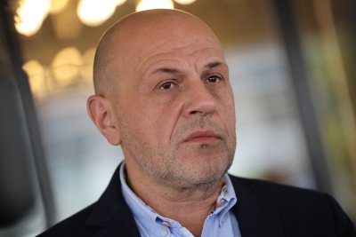 Томислав Дончев: Страховете на хората за еврото ще бъдат преодолени през март догодина
