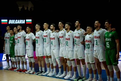 България изнесе рецитал на Япония за първа победа в "Арена Бургас"