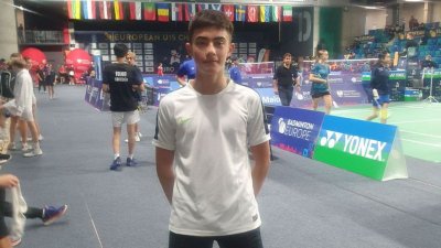 Титла за Георги Рупцов и Елена Попиванова на турнир по бадминтон в Нови Сад