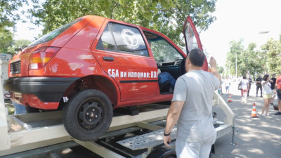Пътната безопасност на фокус: В Бургас симулираха как коланът може да ни спаси при катастрофа