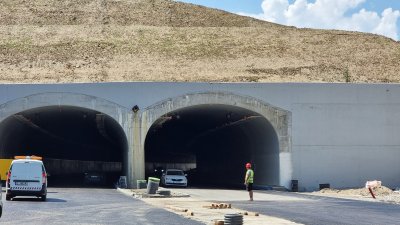 Пускат движението по пътя Мездра - Ботевград след близо 6 години ремонт