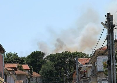 Овладяха двата пожара в Карнобат