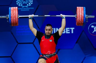 Васил Маринов беше избран за член на Комисията на спортистите на Европейската федерация по вдигане на тежести
