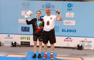 Александра Николова с девето място на европейското по вдигане на тежести за кадетки