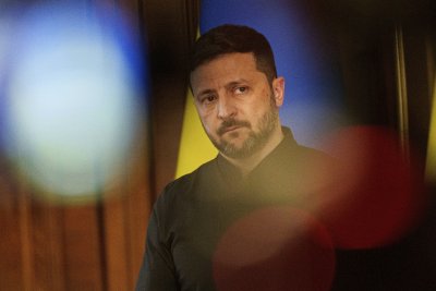 Продължават антиправителствените протести в Украйна: Володимир Зеленски е обвинен в авторитаризъм
