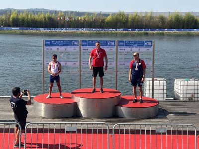 Александър Григоров с 4 златни медала от световното по кану-каяк за ветерани в Португалия