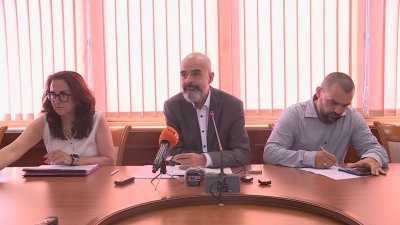 Запорираха сметките на Община Варна