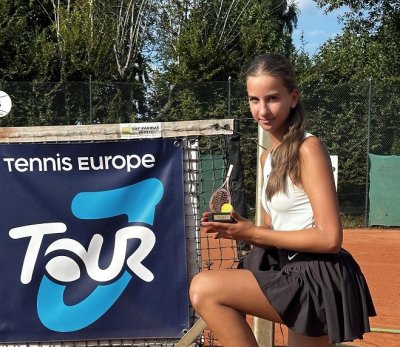 Рая Петкова стана шампионка на двойки на турнир от Тенис Европа в Белгия