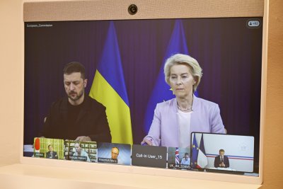 Започна заседанието на "Коалицията на желаещите"