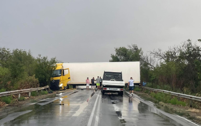 Нова тежка катастрофа с камион на пътя, на който загина Сияна