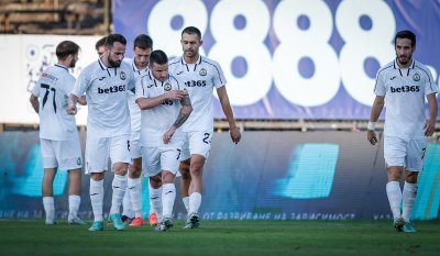 Славия с първа победа за сезона