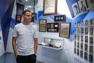 Левски привлече 23-годишния алжирски халф Акрам Бурас