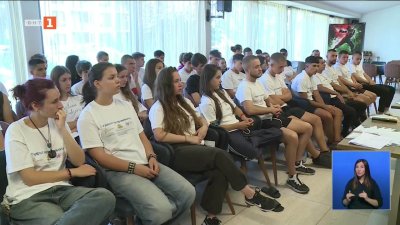 Националният отбор по кикбокс за кадети започна последния си лагер преди еврошампионата