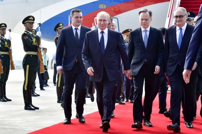 Владимир Путин и Нарендра Моди пристигнаха на посещение в Китай
