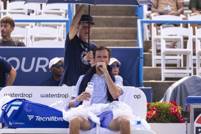 Медведев забърка грандиозен скандал на US Open