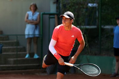 Иван Иванов си подпечата мястото на четвъртфиналите при юношите на US Open
