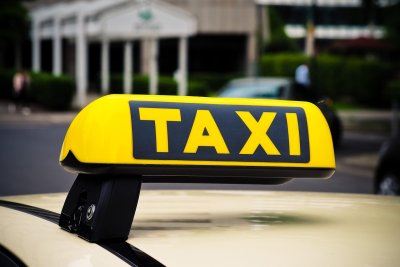 Такситата в Атина ще стачкуват на 9 и 10 септември