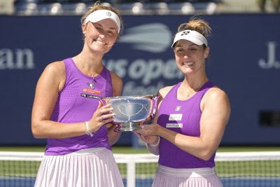 Габриела Дабровски и Ерин Раутлиф триумфираха на двойки при жените на US Open