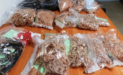 Митницата продава на търг над 80 кг контрабандни златни и сребърни изделия