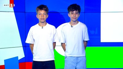 Известни личности четат любими детски книги в София