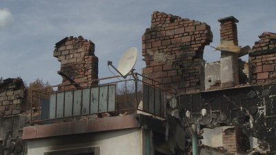След опустошителните пожари в Трънско - как хората ще посрещнат зимата?