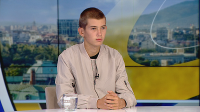 Вдъхновяващите истории: Момчето на колело, помагало на пожарникарите в Сунгурларско, мечтае да стане военен