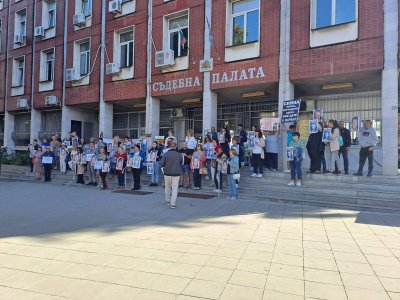 Делото "Сияна": Разпитват свидетели по процеса за смъртта на 12-годишното момиче