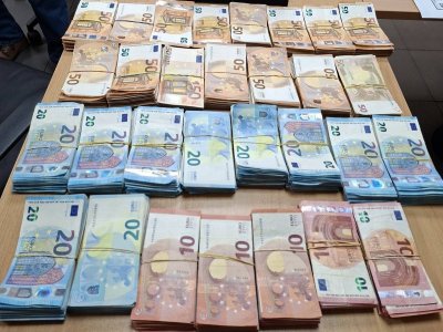 Откриха близо 100 000 евро в товарен автомобил на "Акпитан Андреево"