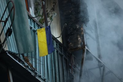 Руски удар по пътнически влак в Суми