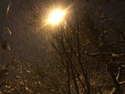 Сняг превзема София и планините