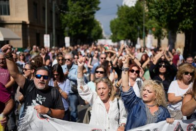 Обща стачка в Гърция: Протестът е срещу планиран 13 - часов работен ден