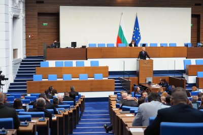 Парламентът прие на първо четене промени в Закона за защита на конкуренцията