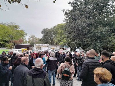 Жители на кв. “Чайка” във Варна протестираха срещу въвеждането на зелена зона в района