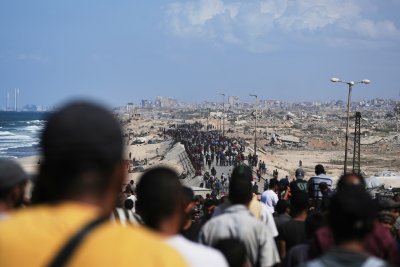 Планът за мир: Хиляди палестинци се завръщат в Газа