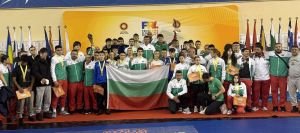Кадетите до 17 г. продължиха силното представяне на България на Балканиадата по борба